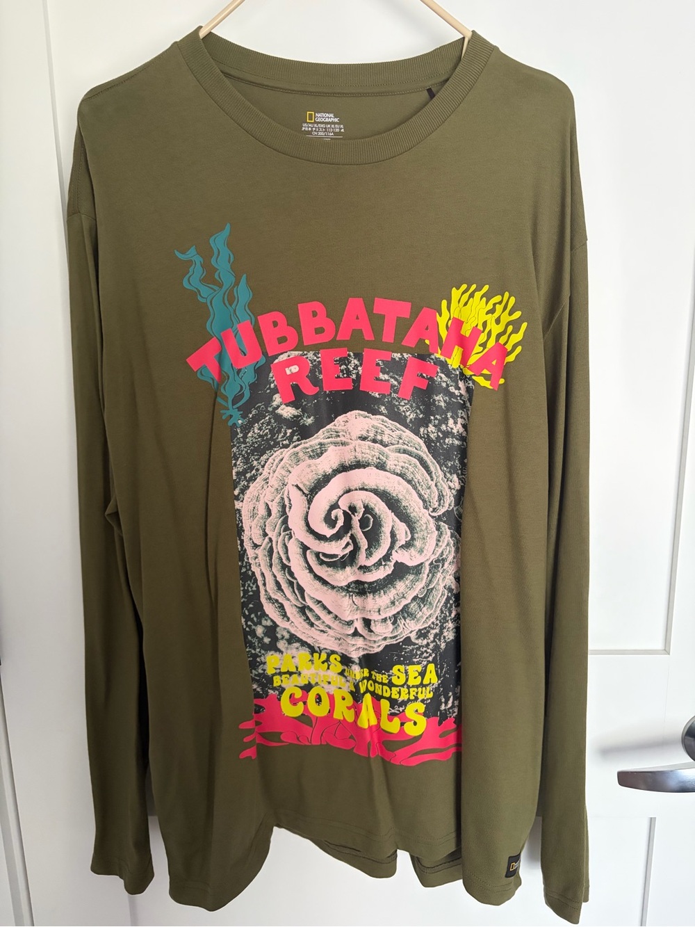 National Geographic Long Sleeve - Tubbataha Reef